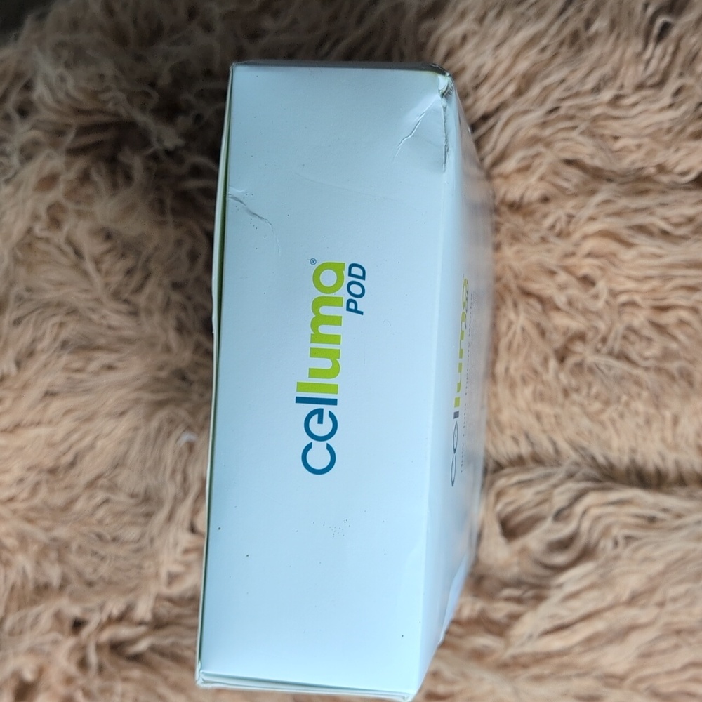 Celluma POD Rejuvenating Light Therapy Device Blue Red Infrared Wrinkles Acne - Picture 6 of 8